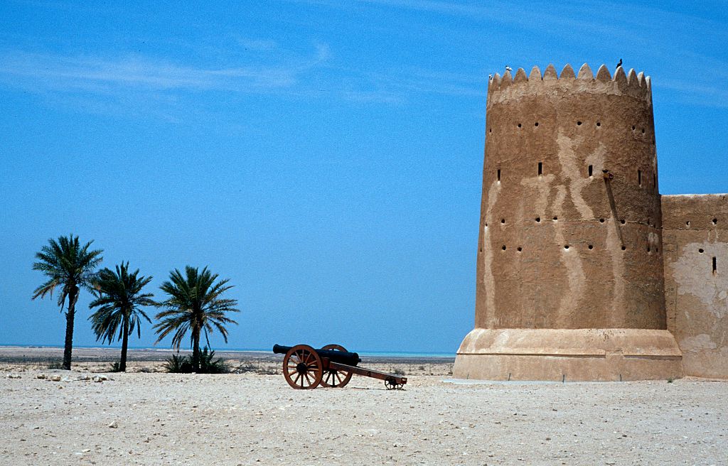 من بينها حصون وقلاع هذه بعض معالم قطر عاصمة الثقافة الإسلامية