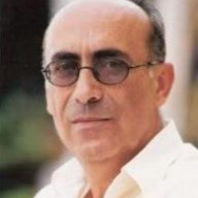 ممدوح عزام