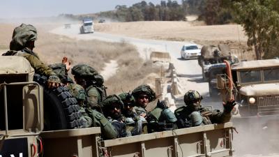 استدعت الاستخبارات العسكرية الإسرائيلية مئات الضباط السابقين وأرسلتهم للتحقيق مع المعتقلين في غزة - رويترز