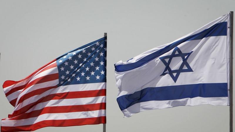 علم اسرائيل مع علم أميركا