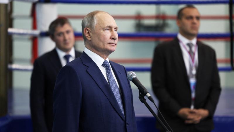 دخلت روسيا في خلافات مع الحركة الأولمبية منذ دورة الألعاب الشتوية التي نظمتها في سوتشي عام 2014 - رويترز