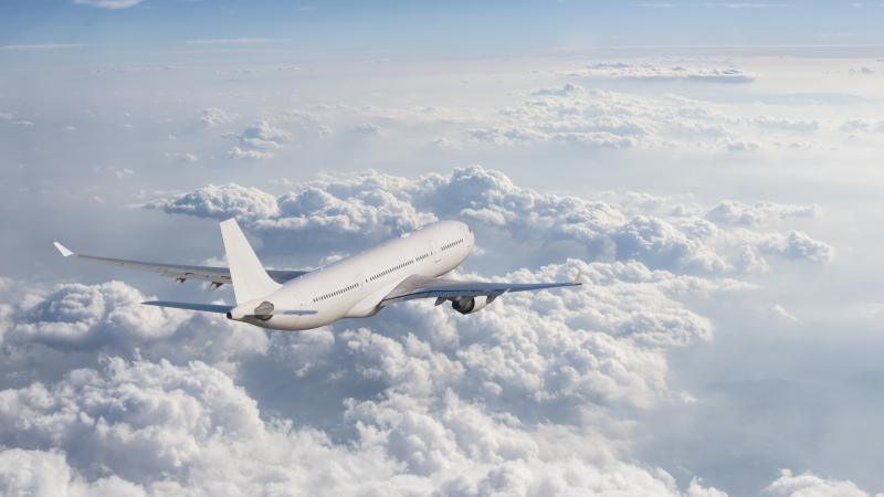 يعد اللون الأبيض الأكثر استخدامًا لطلاء الطائرات في العالم - غيتي
