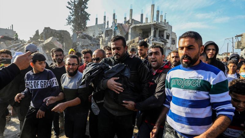 تمضي إسرائيل في عدوانها على غزة رغم المجازر التي تسببت بها 