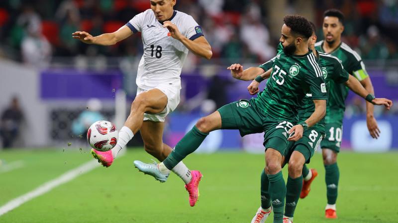 ضمن المنتخب السعودي تأهله بشكل رسمي لدور الستة عشر في كأس آسيا - رويترز