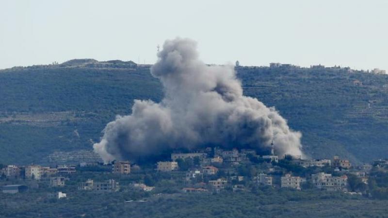 قصفت مدفعية الجيش الإسرائيلي بلدات كفركلا والطيبة والخيام وتلة العويضة جنوب لبنان - اكس 