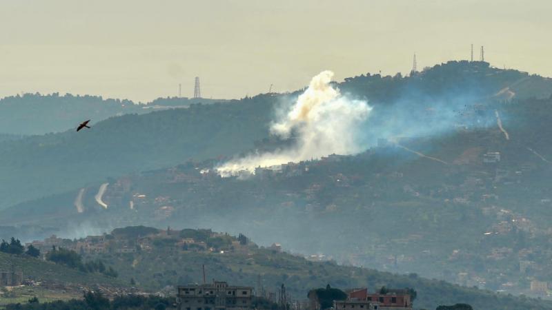 تشهد الحدود اللبنانية الجنوبية منذ 8 أكتوبر الماضي تبادلًا لإطلاق النار مع الجيش الإسرائيلي توازيًا مع عدوان الاحتلال على غزة- غيتي