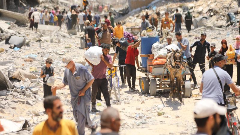  حذر المكتب الإعلامي الحكومي بغزة من تبعات الكارثة الإنسانية جراء اشتداد أزمات الغذاء والماء والدواء - الأناضول