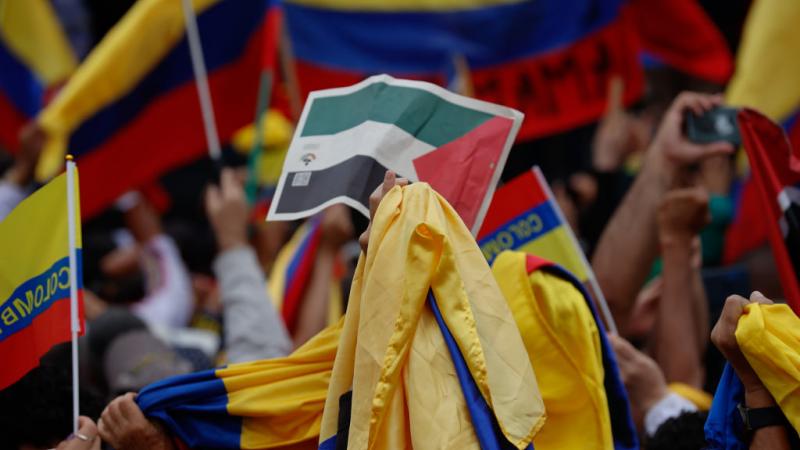 كان الرئيس الكولومبي غوستافو بيترو اعتبر سابقًا أن العدوان الإسرائيلي في غزة بأنه "إبادة جماعية" - غيتي