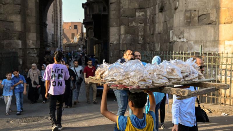 مصر تستهلك 8.5 مليون طن من القمح سنويًا في صناعة الخبز المدعوم - غيتي
