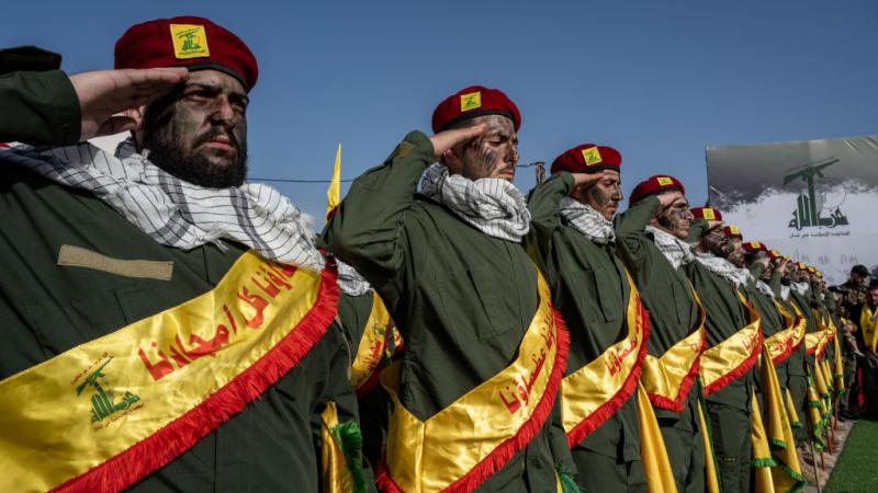 يخوض حزب الله مواجهة متواصلة مع جيش الاحتلال منذ بداية العدوان على غزة - غيتي 