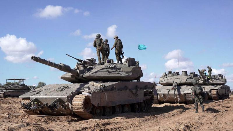 توغل الجيش الإسرائيلي في بلدة القرارة شرق المدينة جنوبي القطاع تحت غطاء ناري كثيف