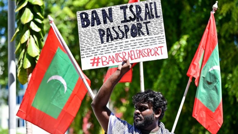 جاء مشروع القانون عقب تصاعد الغضب الشعبي في المالديف بسبب الحرب في قطاع غزة