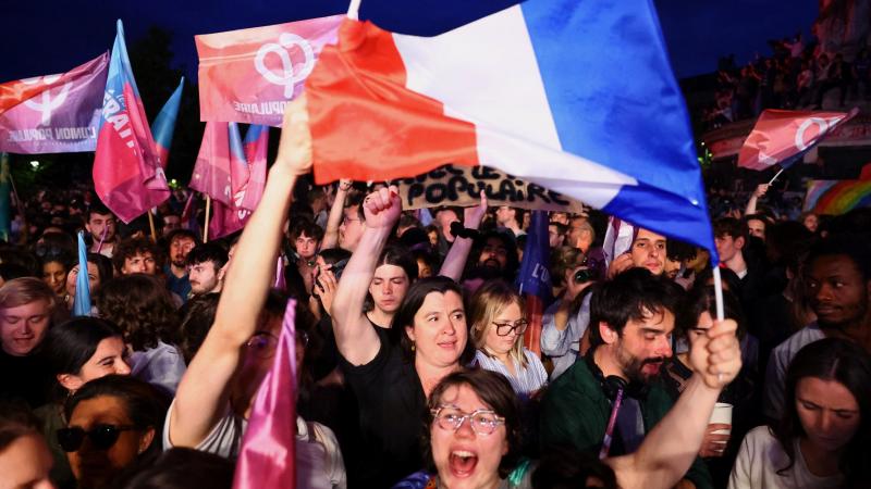 تصدر حزب التجمع الوطني اليميني المتطرف الجولة الأولى من الانتخابات العامة المبكرة في فرنسا