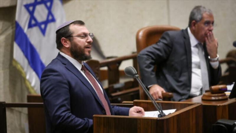 وزير التراث الإسرائيلي عميحاي إلياهو سبق أن دعا إلى إلقاء قنبلة نووية على غزة - الأناضول