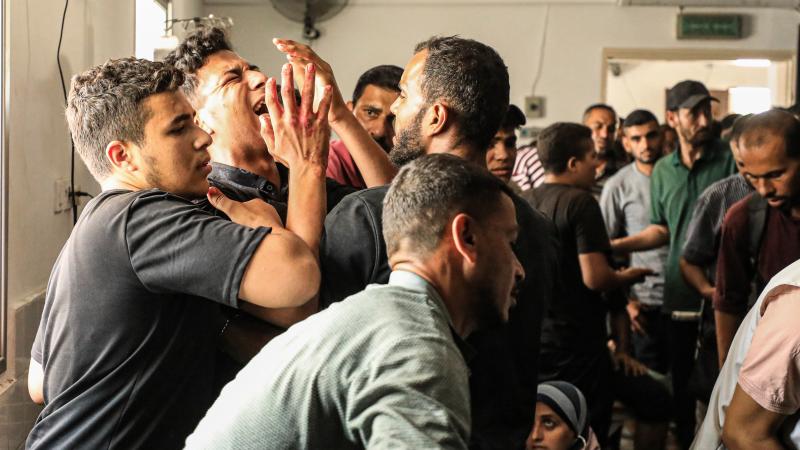   23 فلسطينيًا استشهدوا بقصف إسرائيلي على غزة منذ فجر الأربعاء - الأناضول