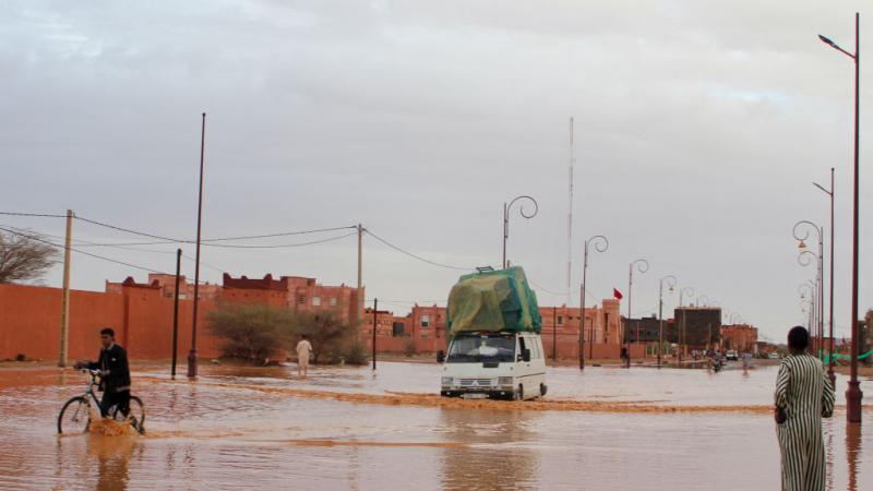 تداولت حسابات على منصات التواصل الاجتماعي مقاطع مصورة تظهر السيول والفيضانات في المغرب