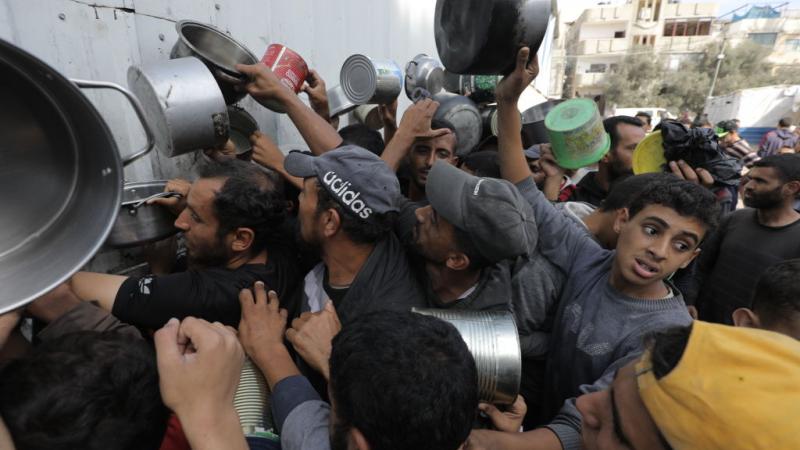 المنسقة الأممية سيغريد كاغ تحذر من أوضاع كارثية في قطاع غزة - غيتي