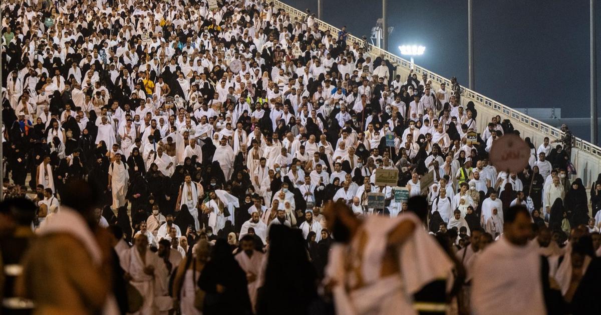 Le premier jour de l’Aïd al-Adha, les pèlerins accomplissent les derniers rituels